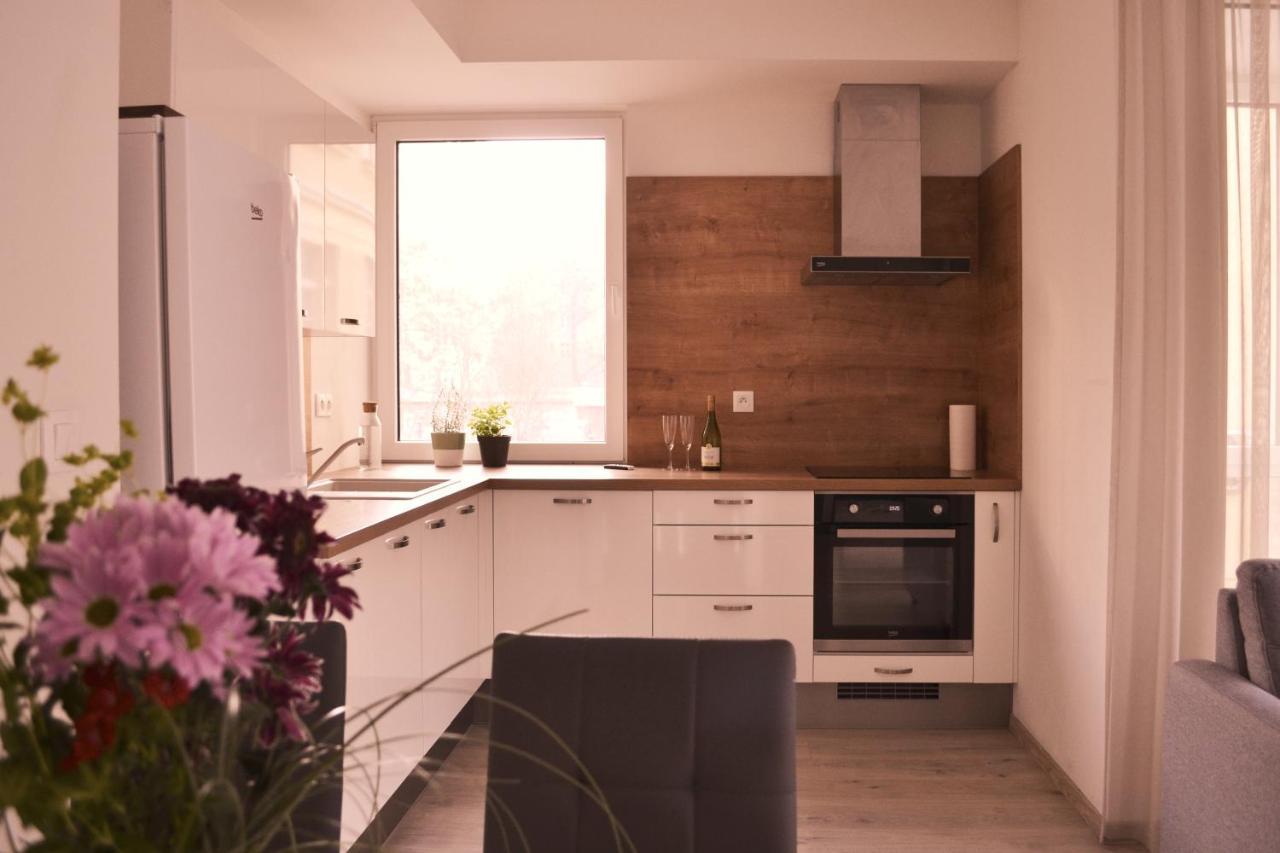 Elegant Escape Apartment I - City Centre Bratislava Exterior photo
