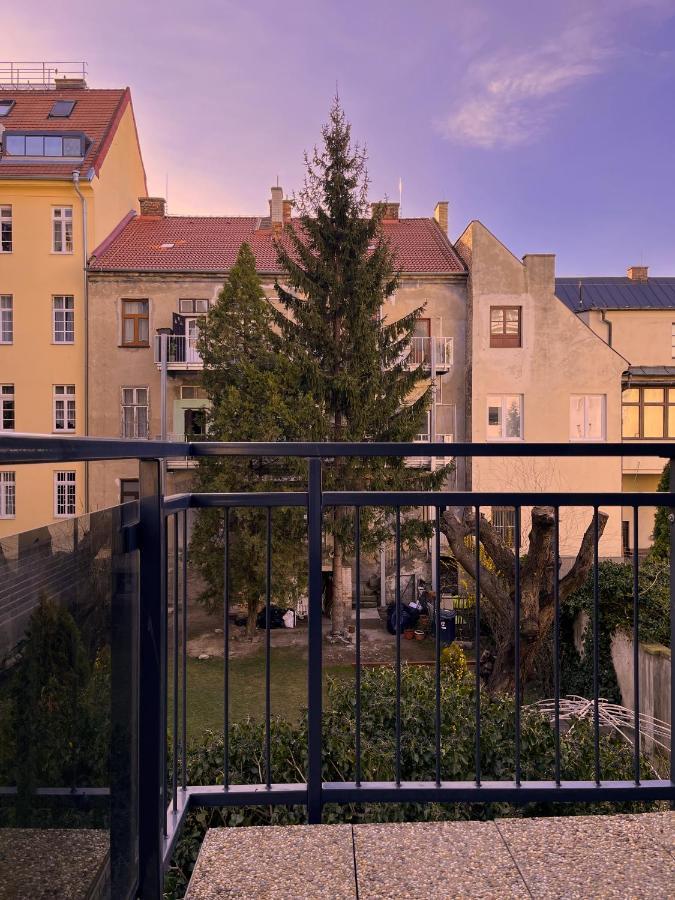 Elegant Escape Apartment I - City Centre Bratislava Exterior photo